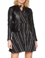#02 CASACA/CHAQUETA DE CUERO JACKET CLOSE IN THE MIDDLE