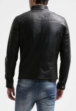 #46 jacket Clasica simple cierre plateado - Image 3