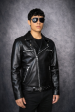 CASACA DE CUERO NEGAN JACKET